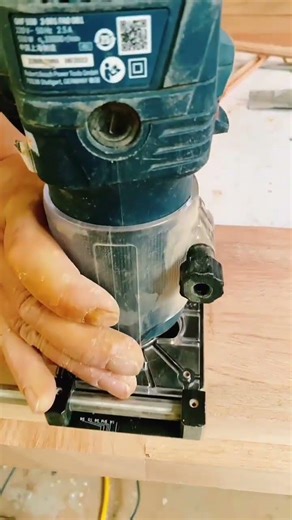 Fine-Tuning Backrest Edge Trimmer | Smart Tool #EdgeTrimmer #Carpentry #Woodworking #shorts