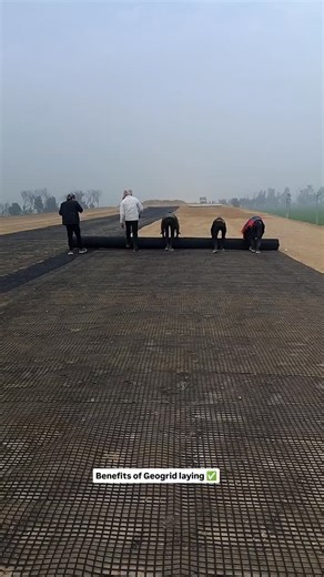 Highway Engg Vijay on Instagram: "Benefits of Geogrid laying ✅ . #viralvideos #hᴀᴘᴘʏnᴇᴡyᴇᴀʀ2026 #reelviral #civilengineering #viral #civil"