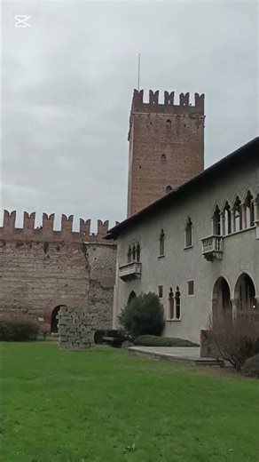 🏰Verona - Castelvecchio Castle#travelshorts#italy#visititaly#verona#visitverona#castle#castelvecchio