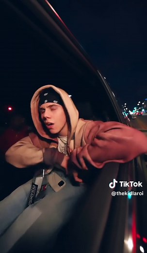 Girls - The Kid Laroi ft. Tate McRae Hit
