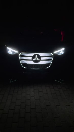 Mercedes-Benz GLC 400 EQ features and overview