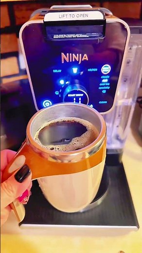 ☕ Self-stirring mug + your Ninja coffee maker – The Morning Game Changer