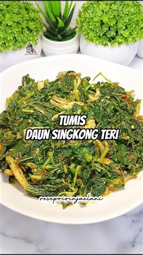 Stir-fried Cassava Leaves and Anchovies Recipe #cassavaleaves #stir-friedcassavaleaves #cooking #...