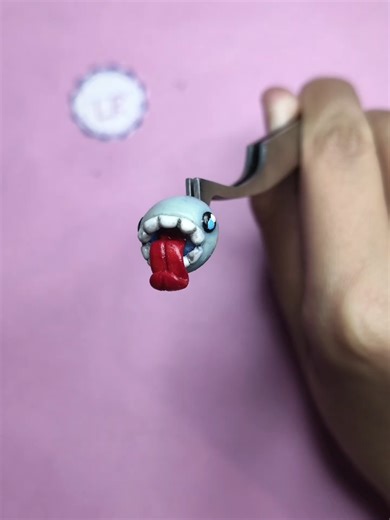 Proceso para hacer aretes de Bubble del Digital Circus