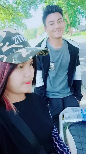 Outdoor Sign Language Communication Demonstration