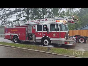 04-10-2024 Slidell, LA - Major Flash Flooding - Cars Stranded - People Wading - Lightning Strike