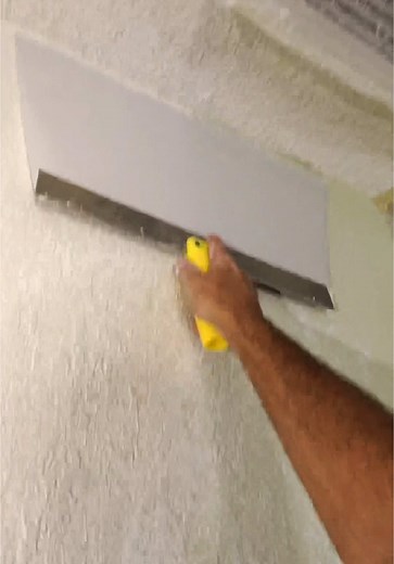 Satisfying Knockdown Texturing in Home Renovation