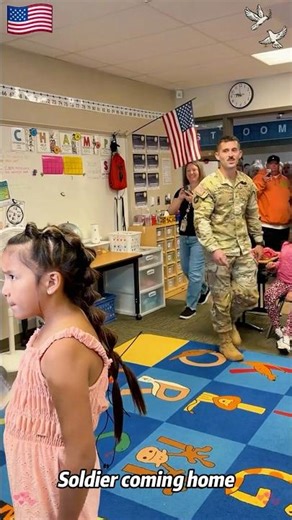 Soldiers coming home and surprise their family ❤️#military #viral #feelings #love #soldier