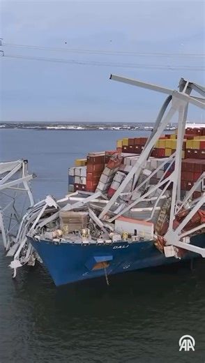 42K views · 519 reactions | Ship That Crashed Into Baltimore Bridge Has a Troubled History For more information please visit: https://www.industrialmarinepower.com/bridge-collapse-initial-reports-suggest-a-loss-of-power/?fbclid=IwAR3ftxpzHyVkATY93IWbfMSK868X2bn3CClW8c4_SZw2T9cQIg75cxxItGA_aem_AWqTiepckuX9reNXz-1GKq25eD6YupnYDm5k4cVfnmzDLmaT8RnHnQ-HXnkWE4ddSGcB8_YFutuwfGxFacm1mN4- | Industrial Marine Power | Facebook