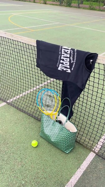 🎾 Game, set, match! 🏆 Elevate your tennis look with Pineapple 🍍 #tennisfashion #tennislook #tennisera #gamesetmatch #pineapplefit #khaki #sportswear #fyp #ootd #challengers #tennis #tenniswear #gameon #pineappledancestudios #lifestyle #fashiontrends @The Yards @New Look @Next