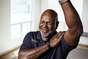 Nonsurgical Shoulder Treatment & Natural Pain Relief | QC Kinetix