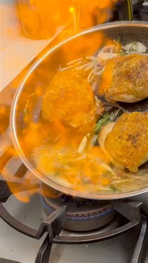 Chicken with mustard doesn’t sound like much. Until you taste it.In France, mustard carries weight. Poulet à la Moutarde is one of those dishes that quietly teaches you everything that matters. How to build flavor, balance fat and acid, and make chicken actually taste like chicken.Check the link in my bio for the full recipe.Watch the full video for a few tricks on properly trimming asparagus (my trusty decade-old @ShunCutlery knife is a workhorse here) and taking a little extra time on the pres