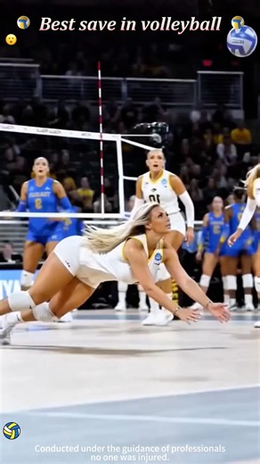 best save in volleyball#volleyball #volleyballgame #volleyballworld #volleyballplayer