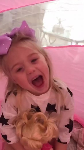 Adorable Video of Everleigh Singing Happy Birthday to Savannah Labrant