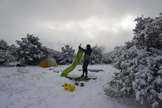 Winter Camping Tips: A Guide to Cold-Weather Comfort