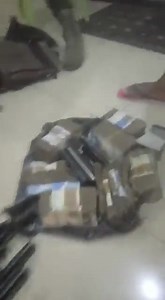 Report says Police stormed Lamidi Auxiliary’s residence. He escaped. Some of his lieutenants were arrested The romance between the Governor & Auxiliary seems over. Must be nice | OgbomoshoLegend