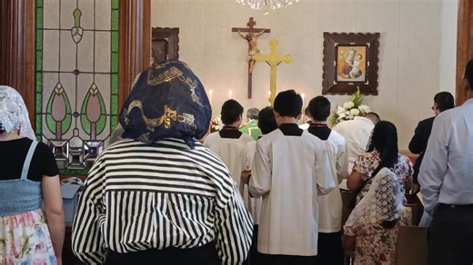 Stabat Mater La Madre piadosa estaba junto a la cruz y lloraba mientras el Hijo pendía. En reparación a las ofensas contra Maria Santísima, Madre de Dios y Corredentora. | Misa en Latín, El Salvador C.A.
