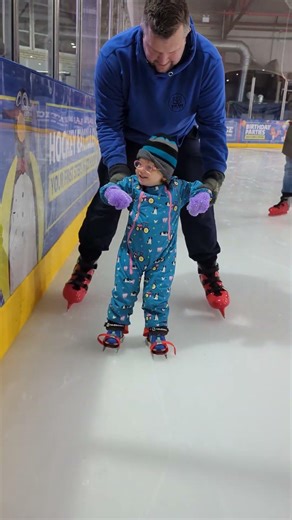 Toddlers first ice skate 💕 #toddlerlife #iceskating #cutetoddler