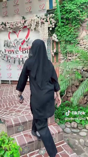 TikTok Viral Effects & Trends