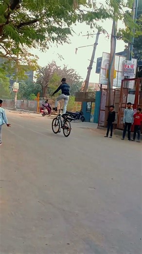 SUBSCRIBE for views 🔥. || #ytsh @asrider772 #youtubeshorts #cycle #rider #viralshorts shorts #stunt