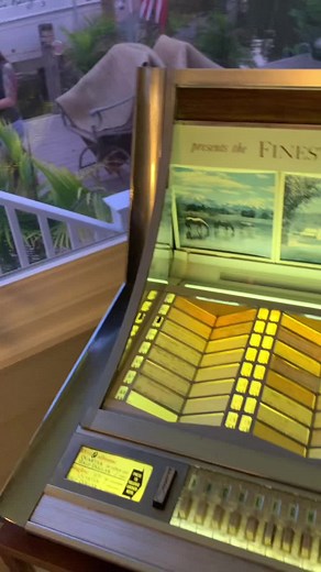 Rejuvenating My Childhood Jukebox Experience