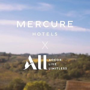 Soggiorno al Mercure Firenze Centro, prelibatezze culinarie, arte, buon vino e paesaggi mozzafiato sono stati i protagonisti di questa Limitless Experience di Mercure X ALL - Accor Live Limitless. Due giorni di intense emozioni per assaporare le vibrazioni locali del territorio toscano. Prenota la tua prossima vacanza in uno degli hotel Mercure in Italia e vivi anche tu una local experience! | Mercure Hotels