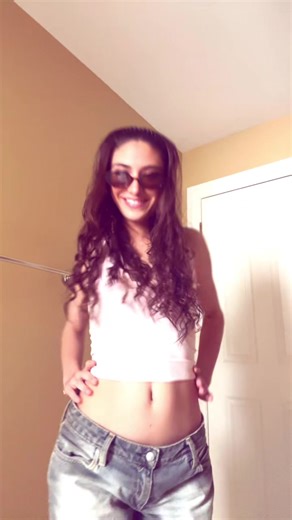 sloane kittnar (@sloane.kittnar)’s videos with original sound - Ebony-Jane McDermont