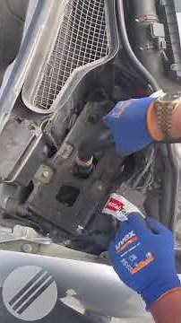 Quick Guide: Changing the Battery on a Modern Mercedes S-Class