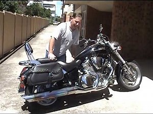 Honda VTX1800 fitting Vance and Hines exhaust pipes (2007)