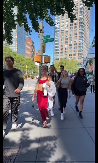 I ❤️ DWTS SEASON 33! @Dancing with the Stars #DWTS #dancingwiththestars @Brandon Armstrong @DaniellaKaragach @Britt Stewart @Witney Carson @delveymail @chandler kinney @Ezra Sosa @valentin @jennajohnson @Emma Slater