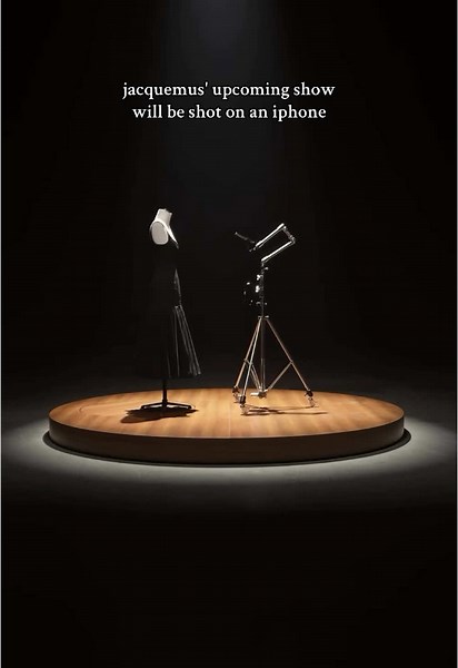 Jacquemus x Apple: Innovating Fashion with iPhone