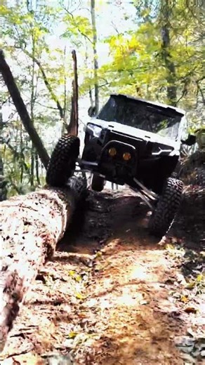 Hitting that FLEX with the Thumper Fab Long Travel Kit on the Polaris Xpedition!