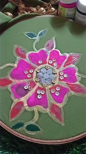 beautiful hand made motif using fabric paints and gutta outline #fabricpainting #youtubeshorts