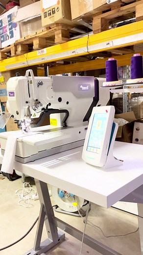 Industrial Sewing Machine for Perfect Buttonholes