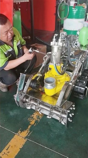 Sludge removal machine 100m underwater dredge cleaning robot for seawater