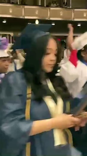 Congrats to all our graduates at the Independence campus! Keep an eye out for the full commencement photo gallery, coming soon. 📷 | Hondros College of Nursing