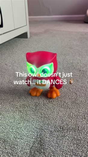 🦉✨ Meet the interactive dancing owl that lights up playtime! With glowing eyes, fun movement, and interactive features, this owl keeps little ones engaged and entertained. Perfect for active play and curious minds 🌈💃 #babytoys #toyshop #kidstoys #toddlers #tiktokmademebuylt