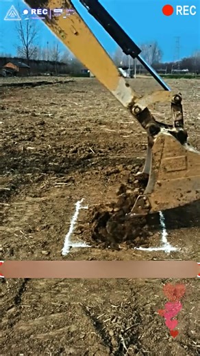 **Excavator Pro Tip: How to Dig a Square Pit WITHOUT It Collapsing! #Excavator #Construction #HeavyMachinery #DiggingTips #ExcavatorOperator #ConstructionLife` | Carsonoliver4