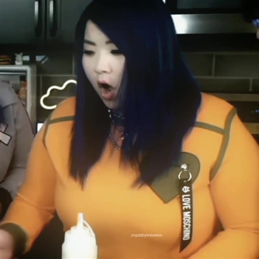 KATLA: Sneakers in the Pool? Sigma & Itsfunneh Krew Fun