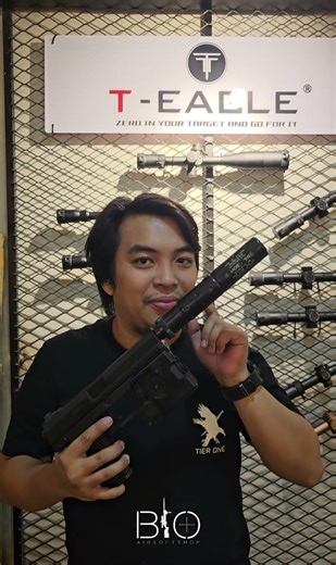 KSC MK23 WITH LAM AND SUPPRESSOR