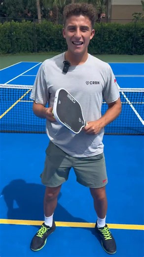 Paddle Tracking & Shadowing in Pickleball! 🏆🥇 👉 Whenever the ball is on the opponents side of the net.. ✅ Point your paddle tip directly at the ball as well as take a step in the direction of the ball. ❌ Avoid keeping your paddle down and having cement feet. #pickleball #pickleballlife #pickleballtips #pickleballaddict #pickleballrocks #pickleballaddiction #pickleballtournament | Tanner.Pickleball