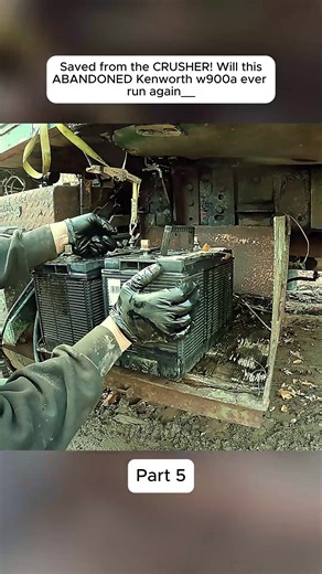 Reviving the Abandoned Kenworth W900A: Will It Run Again?