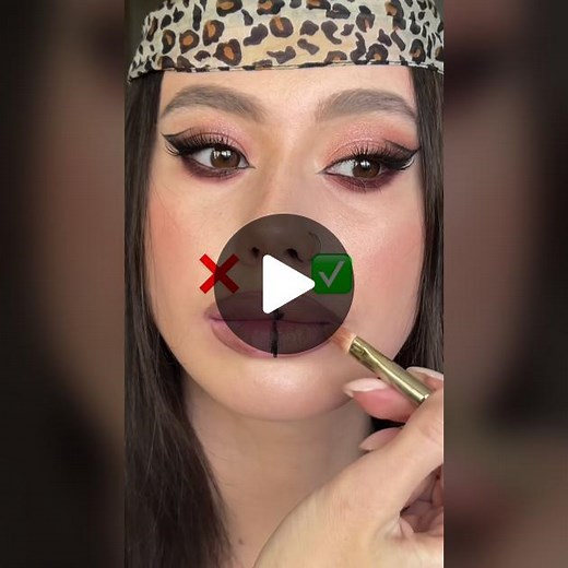 Lips hack: ❌ and ✅ #lipsmakeup #lipsmakeuptutorial #lipshack