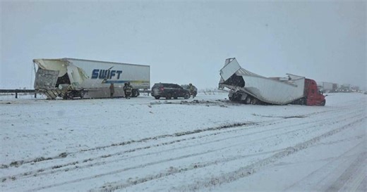 7-vehicle crash leaves 1 dead on I-57
