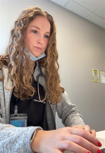 Spend a Saturday with me on my pediatric rotation !!🌞🧩🫀We saw a variety of kiddos today - a pinworm infection, asthma exacerbations, Influenza and RSV, and a handful of well child visits/physicals #paschool #rotations #ditl