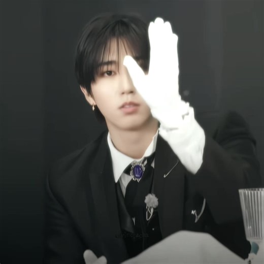 Stray Kids' Han Shares English Skills