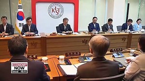 Strengthening local parts, materials industry foundational for Korean economy's next 100 years: Pres