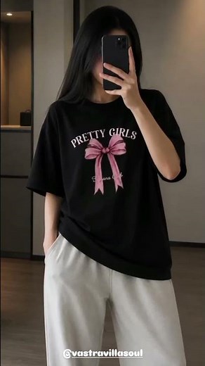 Simply Stylish Graphic Tees Inspo 🖤✨ | Oversized T-Shirt Outfits #vastravillasoul #fashion #shorts