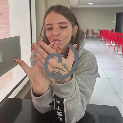 Tengo un problema… | #youngmiko #lisa #fyp #viral #tiktok #lyrics #trap #capcut #abcxyz #videoviral #notdai