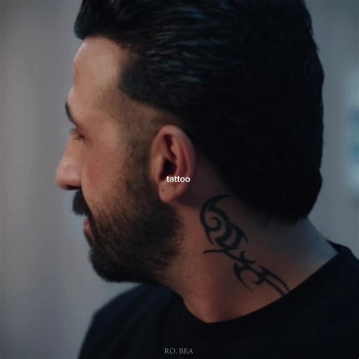 Neck Tattoos: An Unforgettable Trend